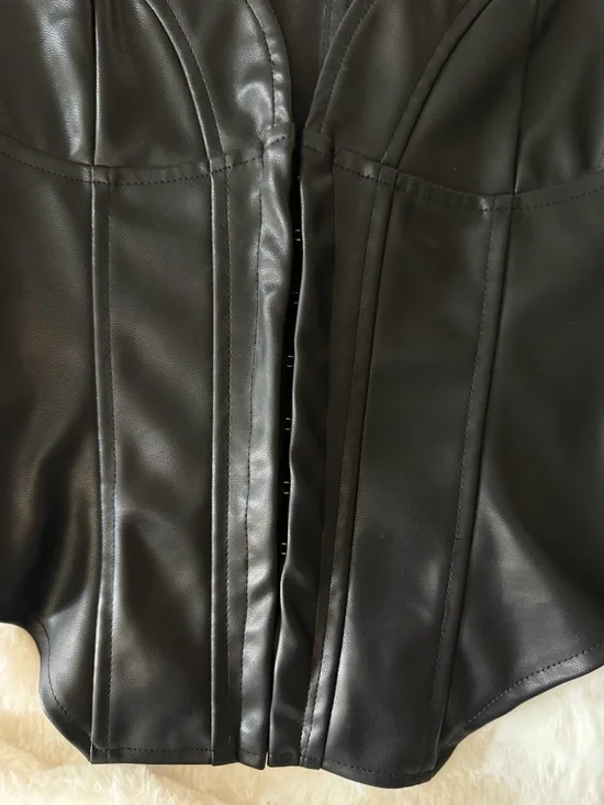 Miss Lola Black Faux Leather Corset Bodysuit - Picture 4 of 6